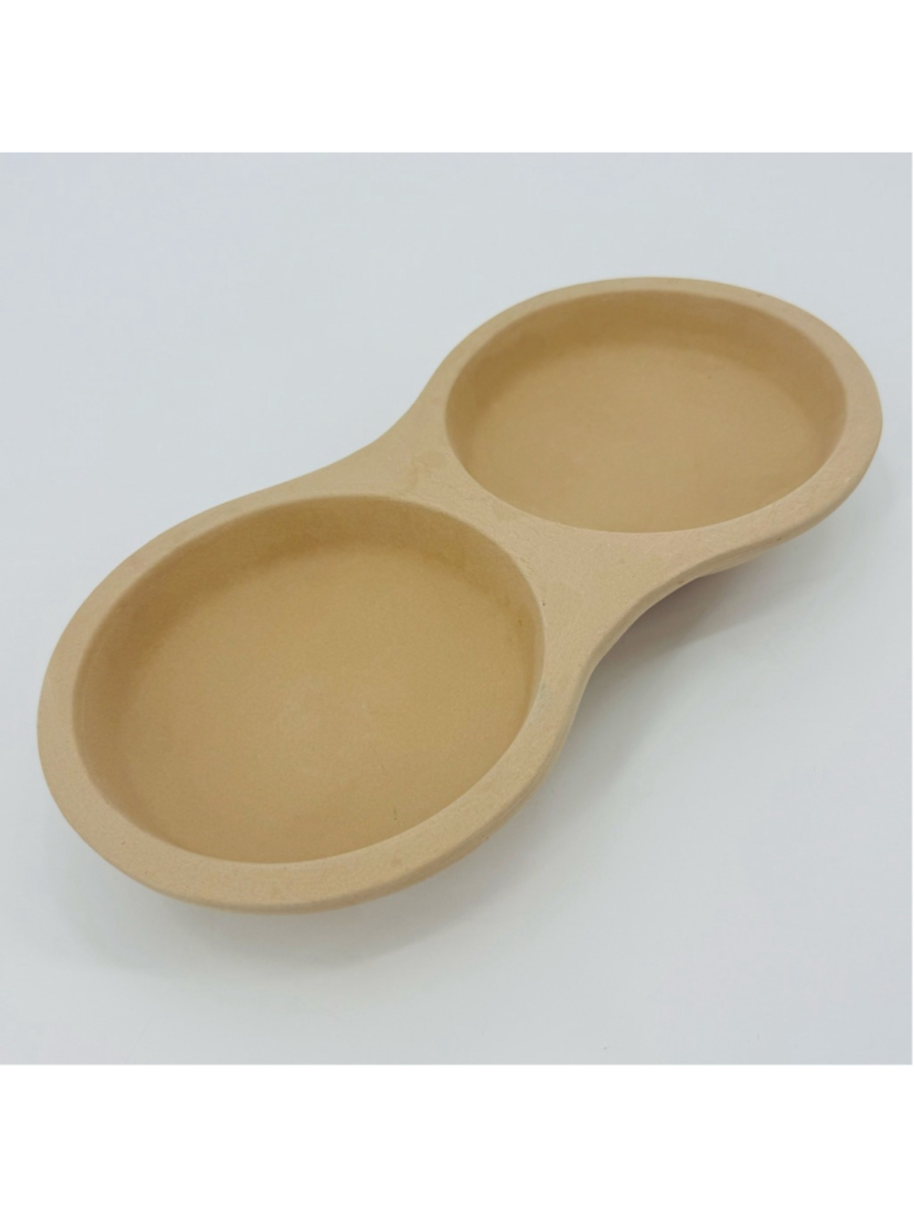 Pampered Chef Beige Stoneware Microwave Egg Cooker Double Baker